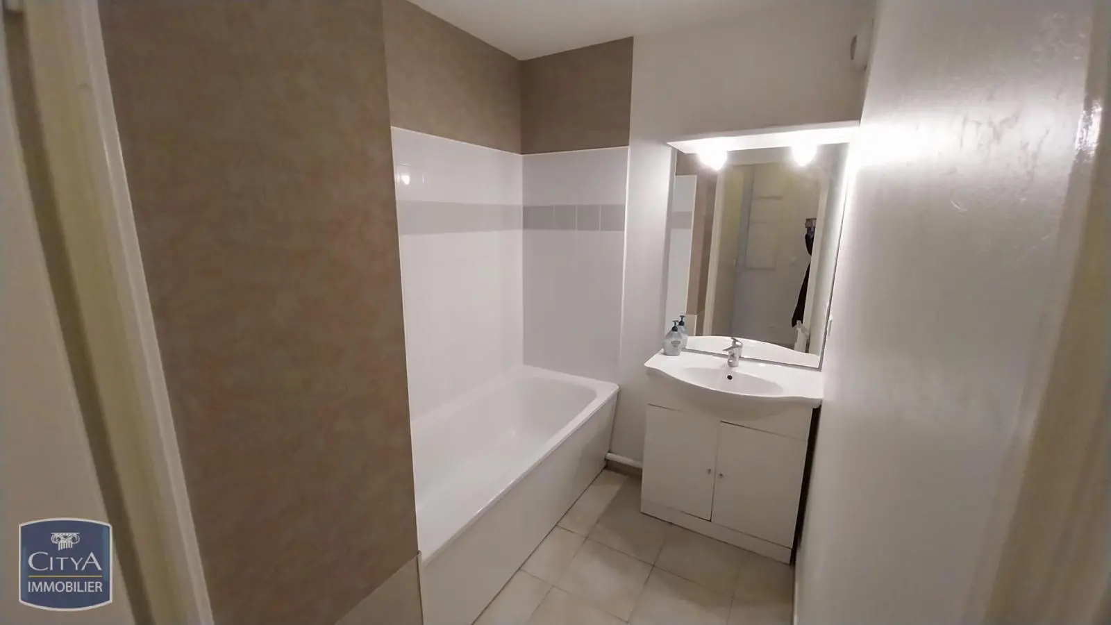 Photo 3 Appartement 2 pièces 48.65m²