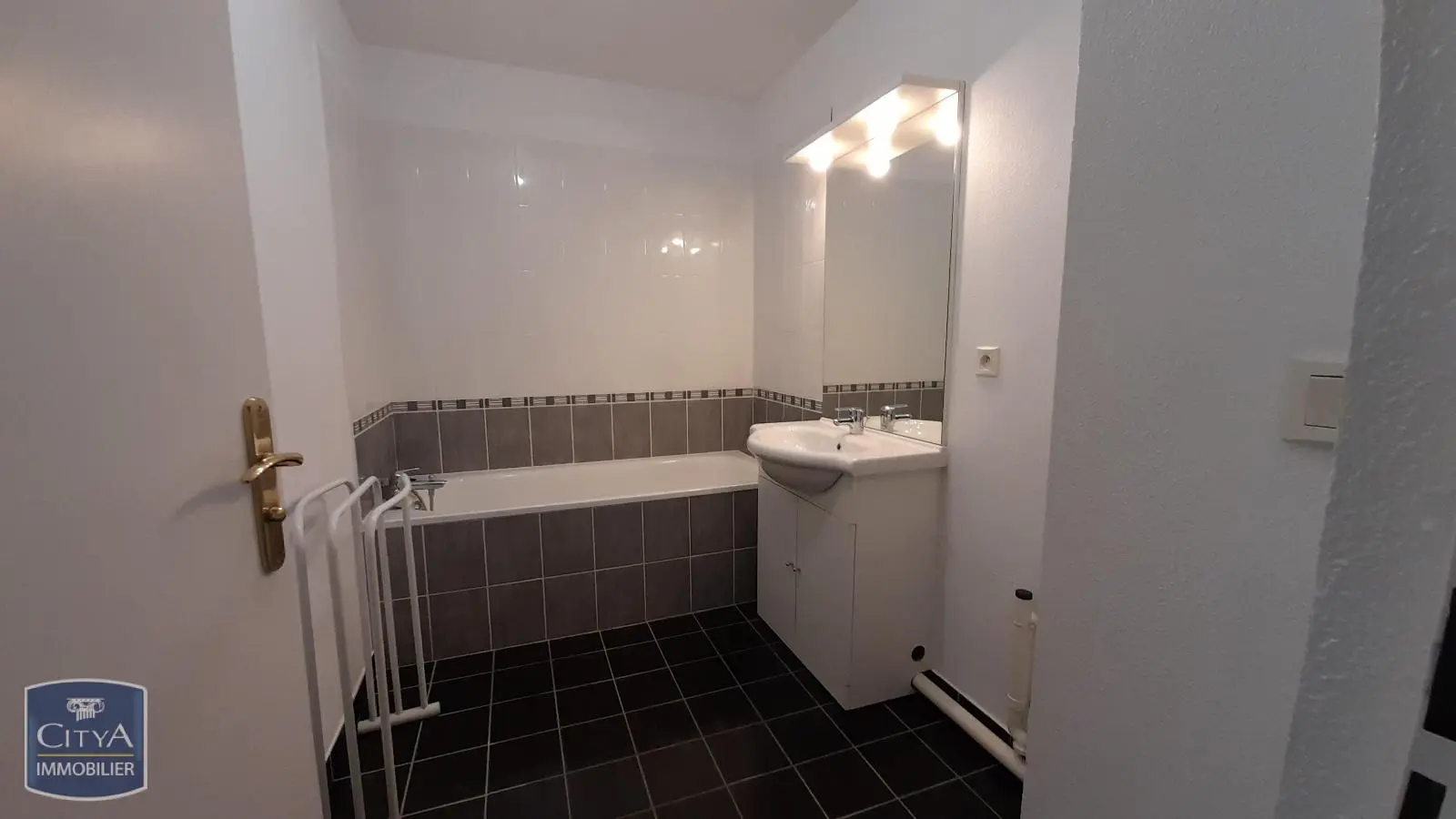 Photo 11 Appartement 3 pièces 55.1m²