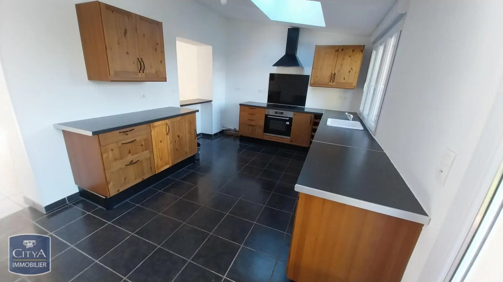 Photo 1 Maison 4 pièces 102.39m²