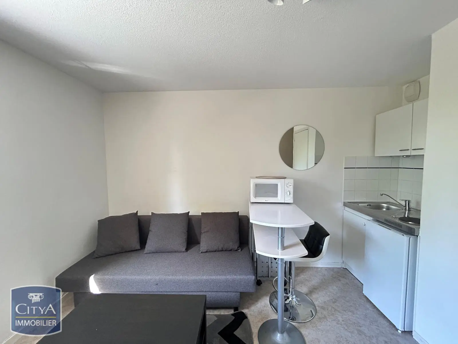 Photo 3 Appartement 1 pièce 17.61m²