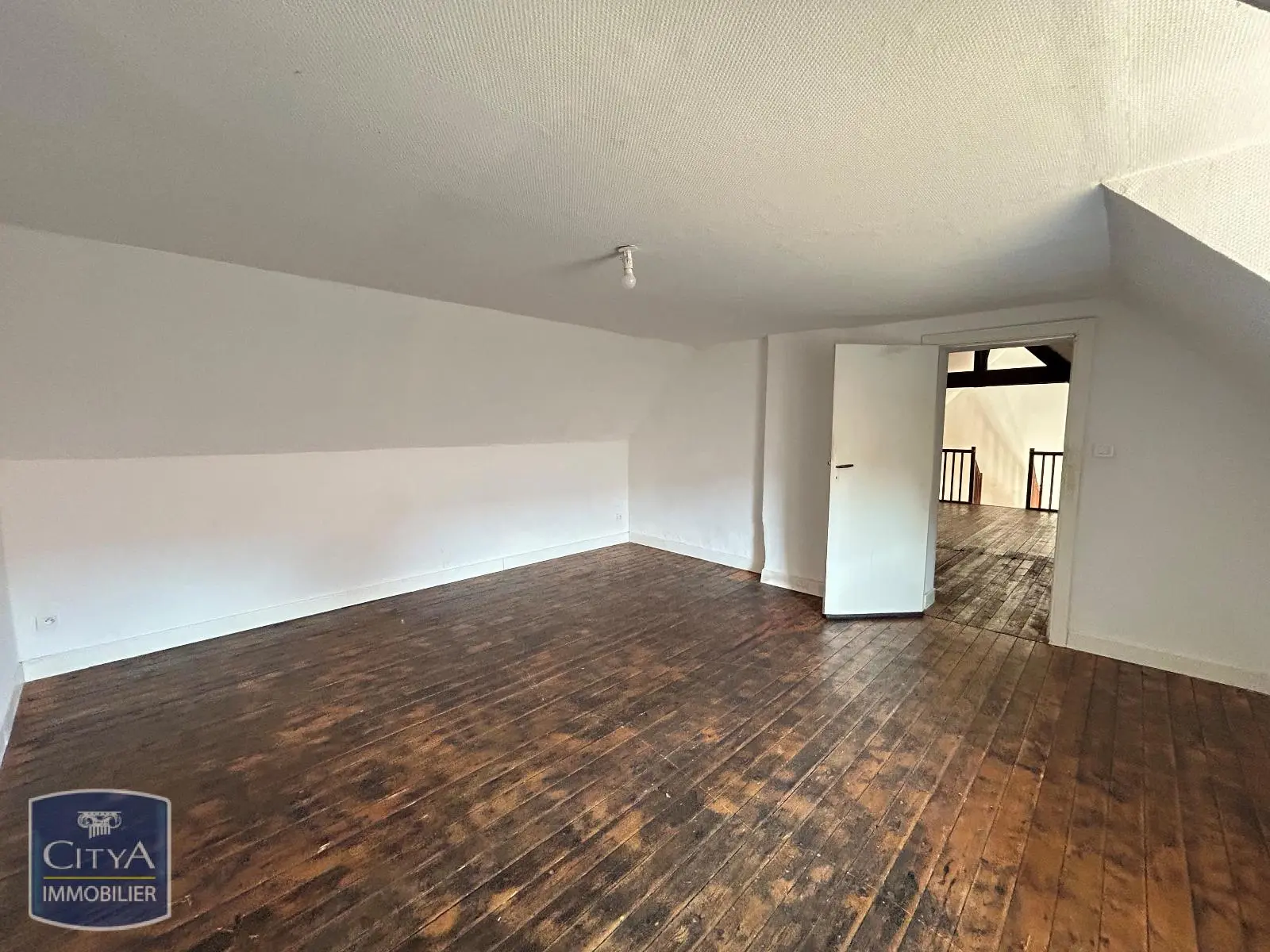Photo 4 Maison 4 pièces 161m²