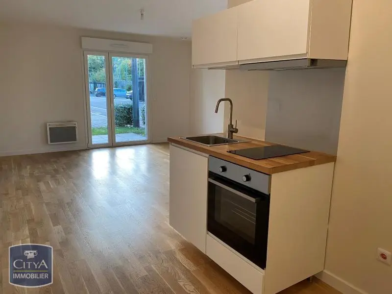 Photo 1 Appartement 1 pièce 33.01m²