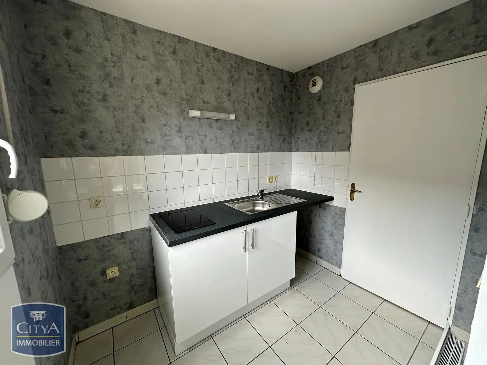 Photo 1 Appartement 2 pièces 51.65m²