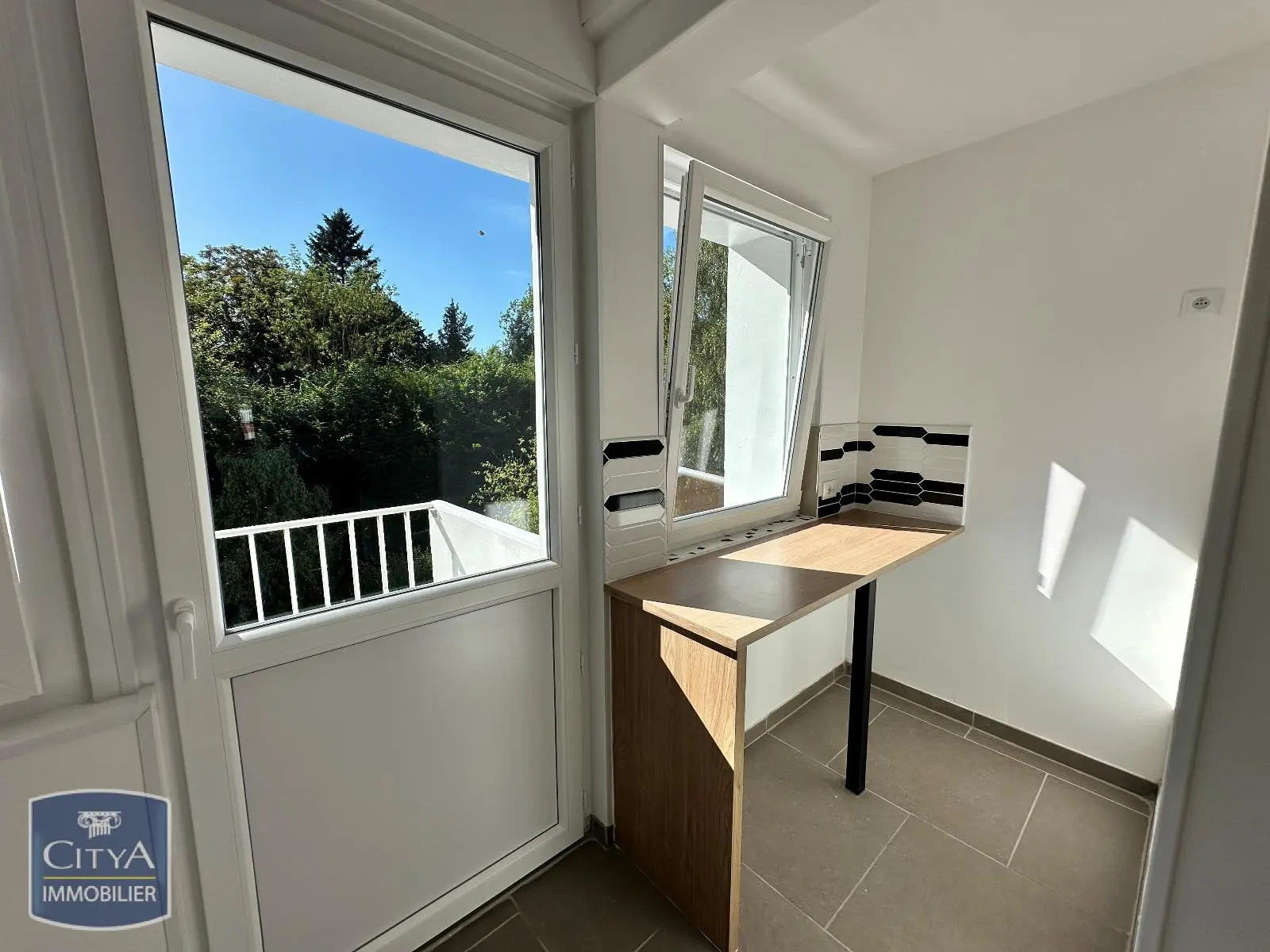 Photo 2 Appartement 4 pièces 64.67m²