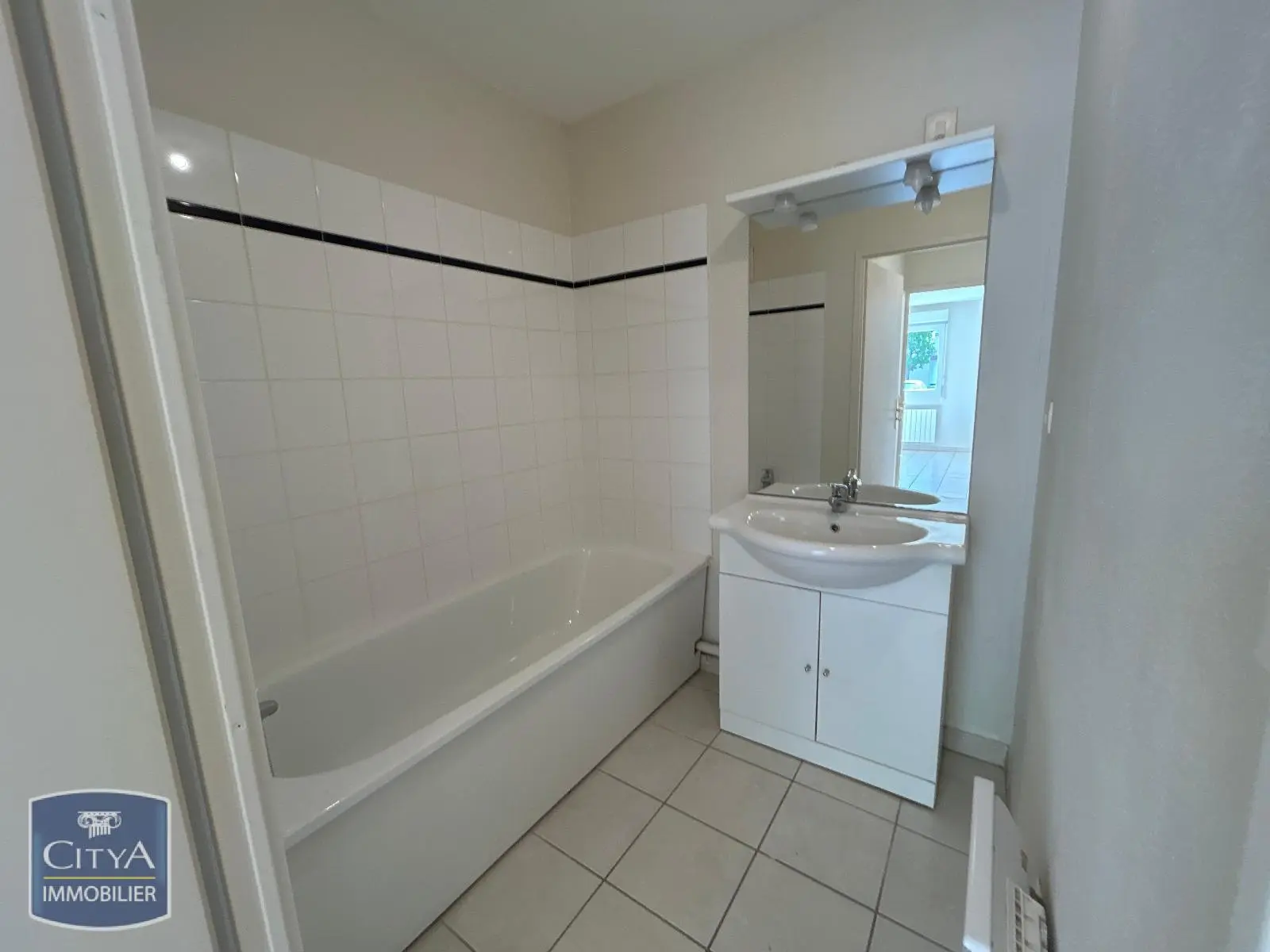 Photo 3 Appartement 2 pièces 48.89m²
