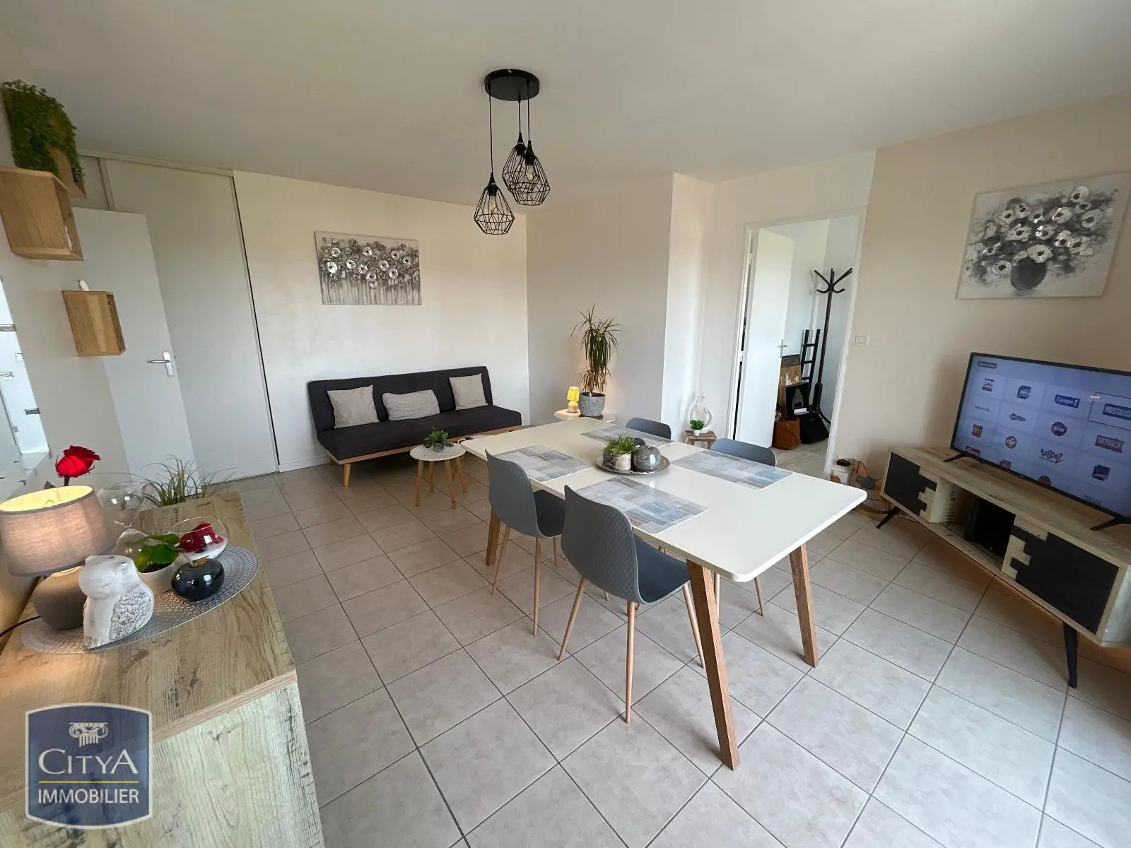 Photo 1 Appartement 3 pièces 54.81m²