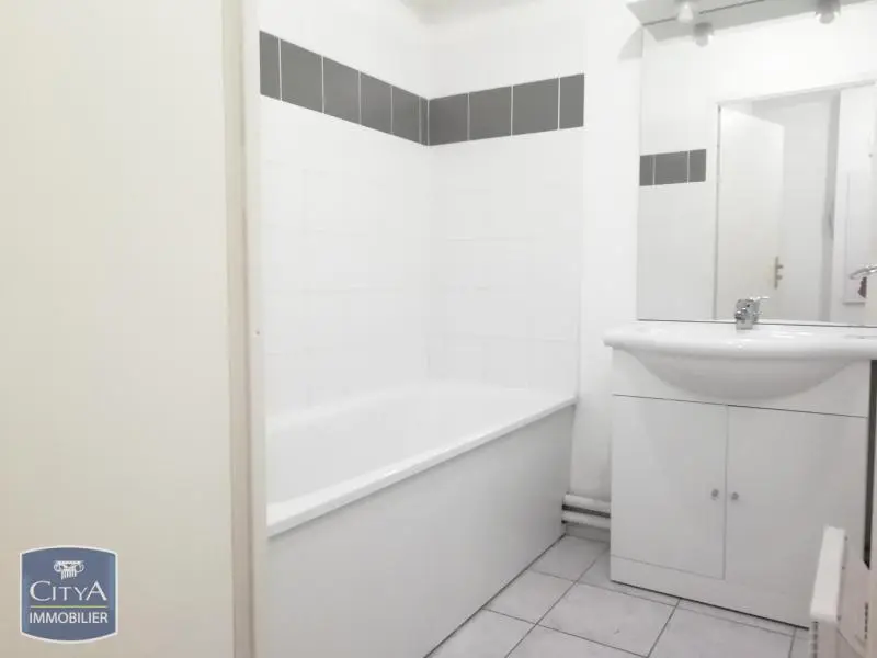 Photo 4 Appartement 1 pièce 27.95m²