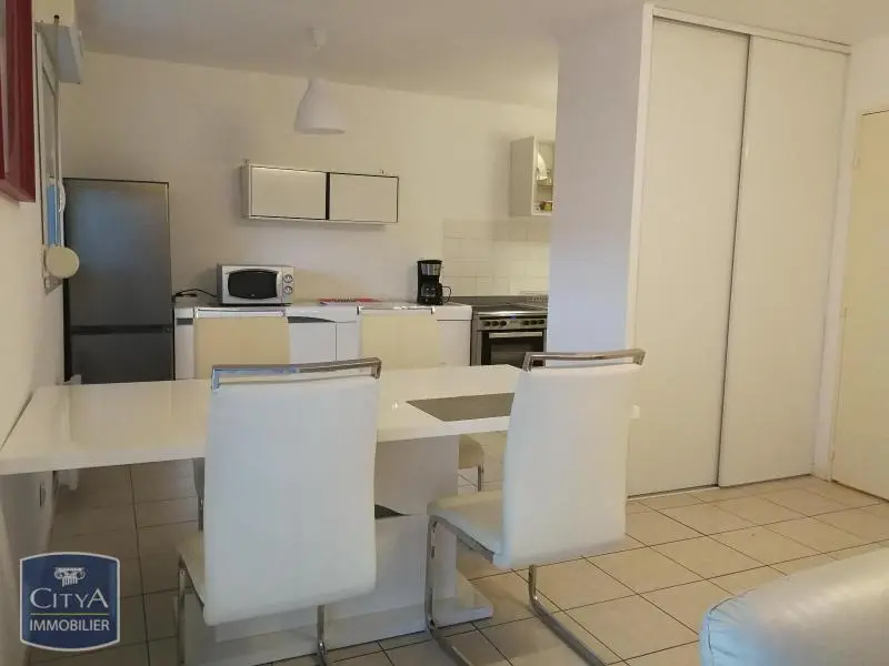 Photo 1 Appartement 3 pièces 55.83m²