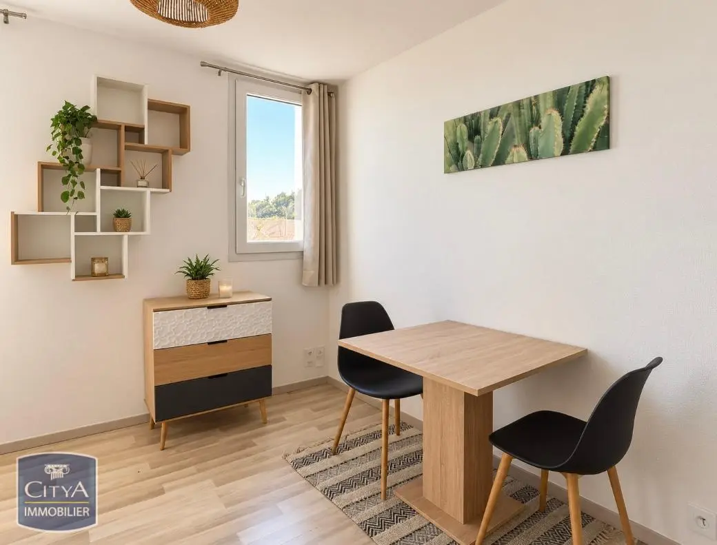 Photo 2 Appartement 1 pièce 17.62m²