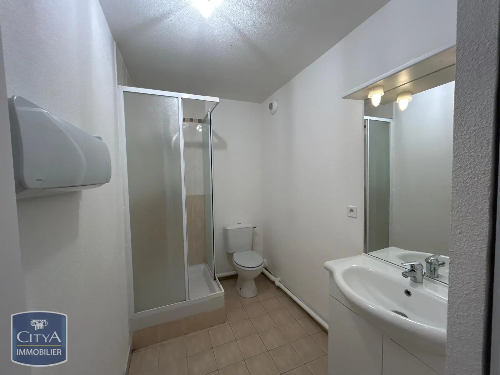 Photo 2 Appartement 1 pièce 33.95m²