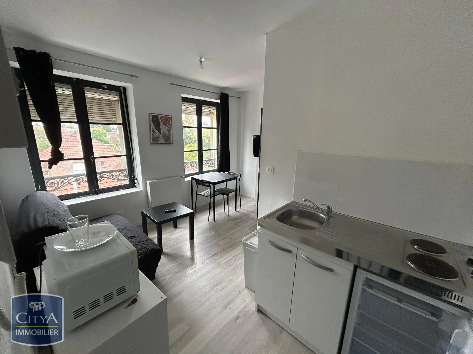 Photo 2 Appartement 1 pièce 18m²