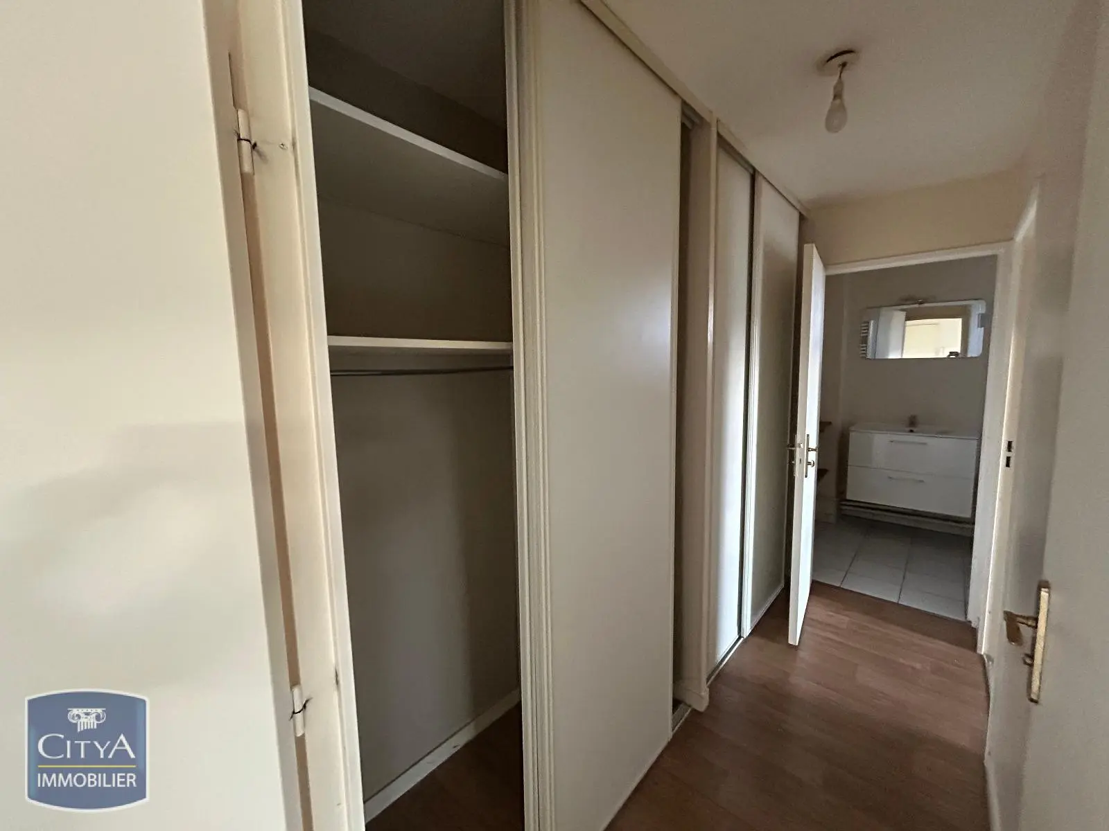 Photo 5 Appartement 2 pièces 53.9m²