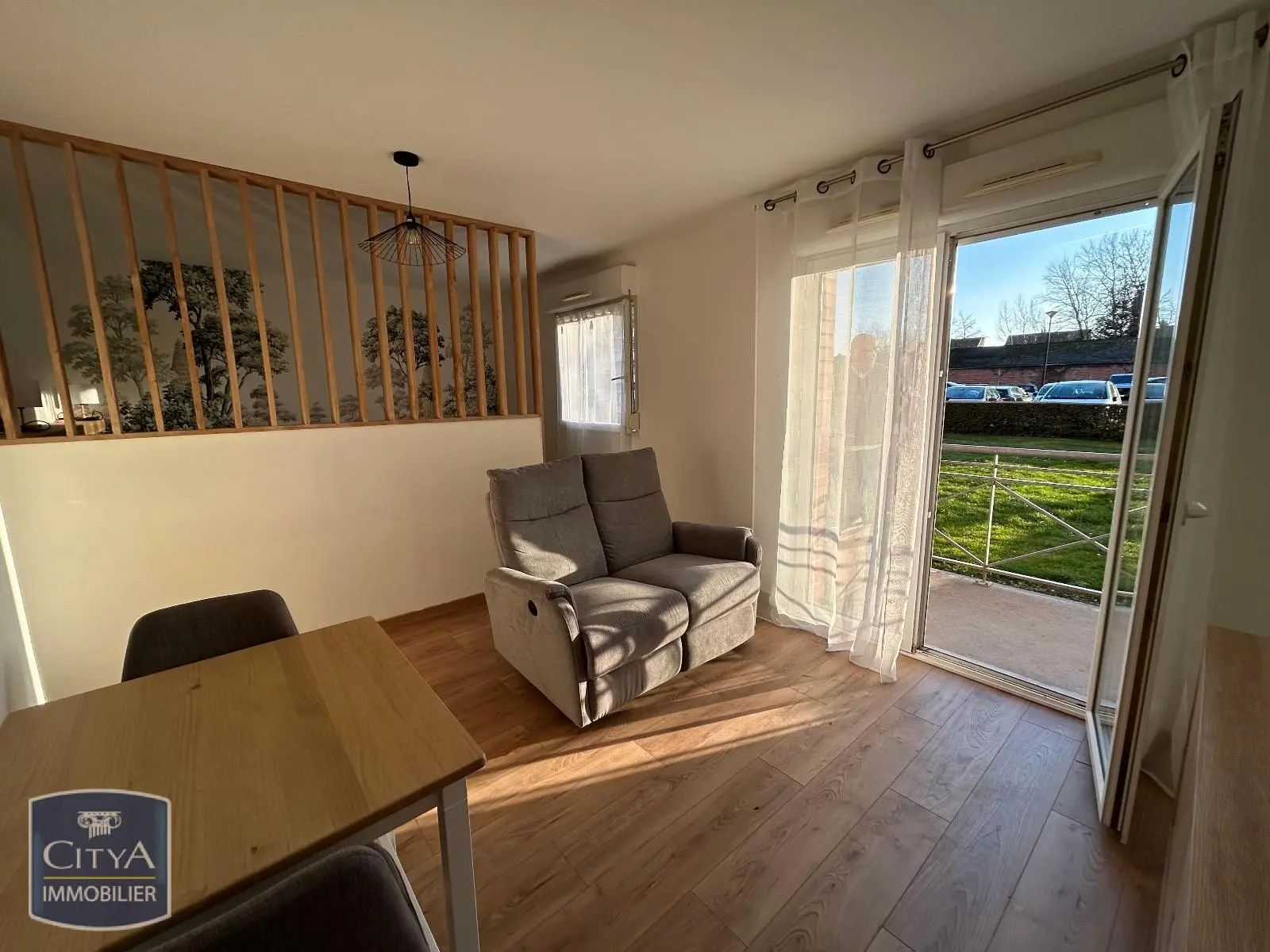 Photo 1 Appartement 1 pièce 31.52m²