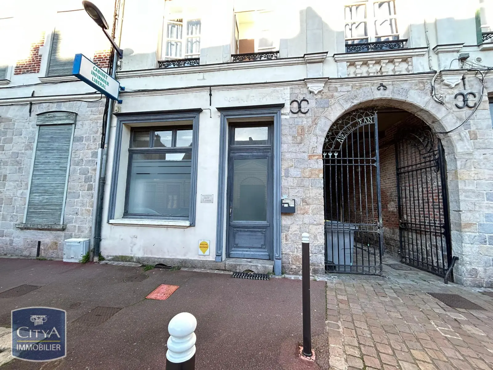 Photo 5 Local Professionnel 1 pièce 16m²