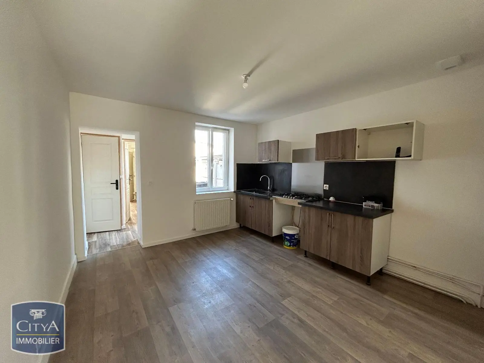 Photo 1 Maison 4 pièces 75.79m²