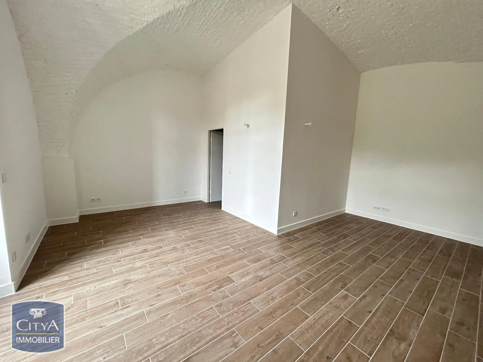 Photo 2 Appartement 1 pièce 40.08m²