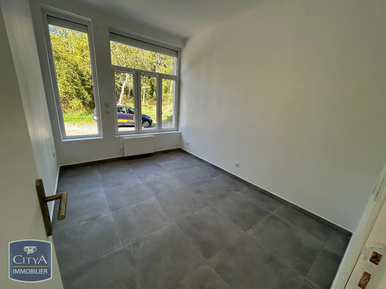 Location T2 ELEU-DIT-LEAUWETTE