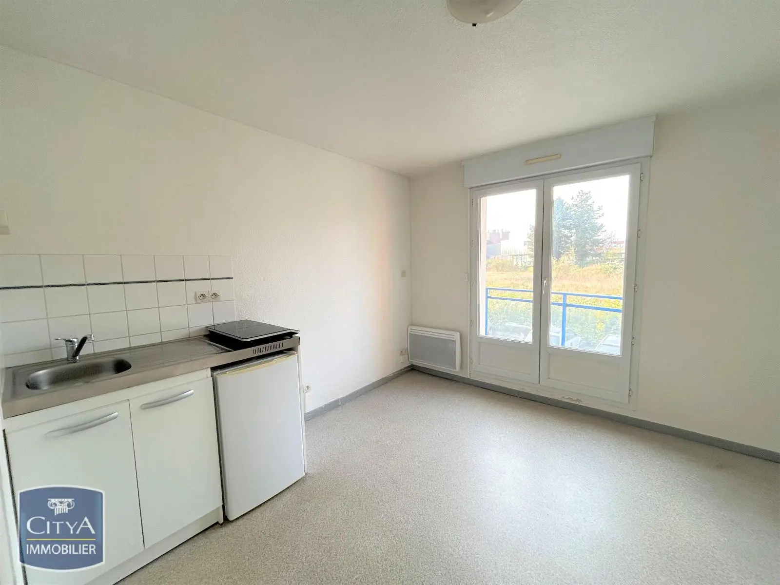 Photo 2 Appartement 1 pièce 17.9m²