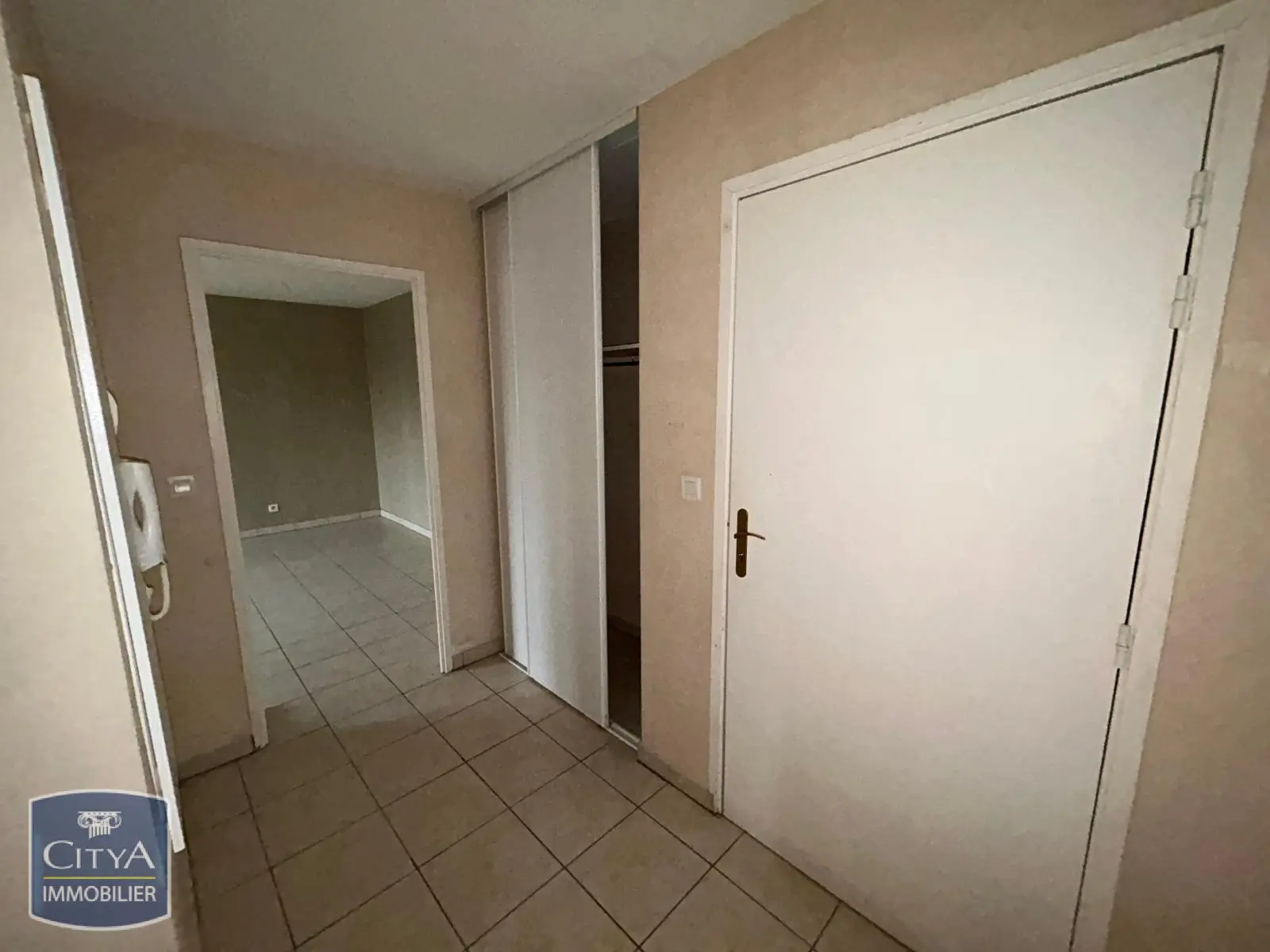 Photo 12 Appartement 2 pièces 48m²