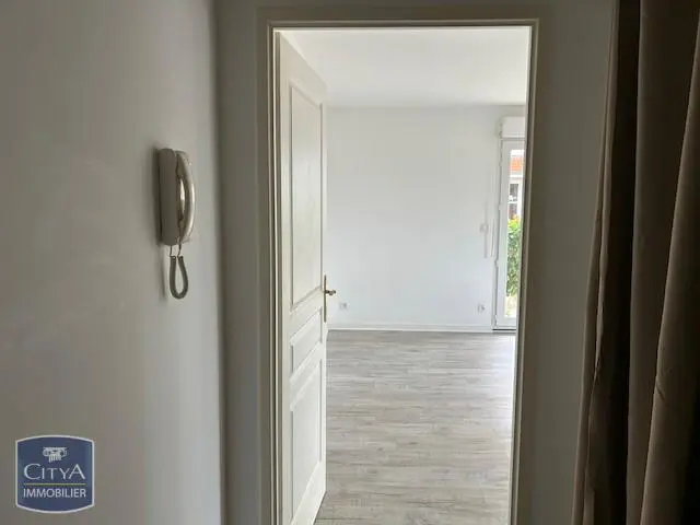Photo 4 Appartement 1 pièce 30.3m²