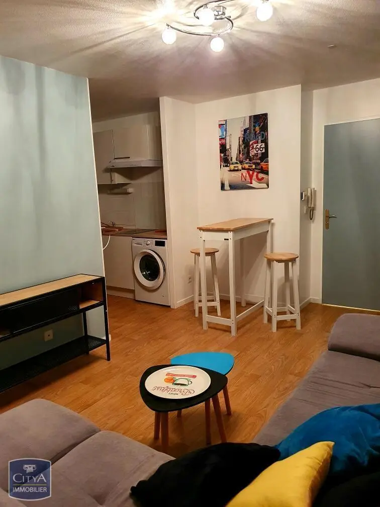 Photo 1 Appartement 1 pièce 33.95m²