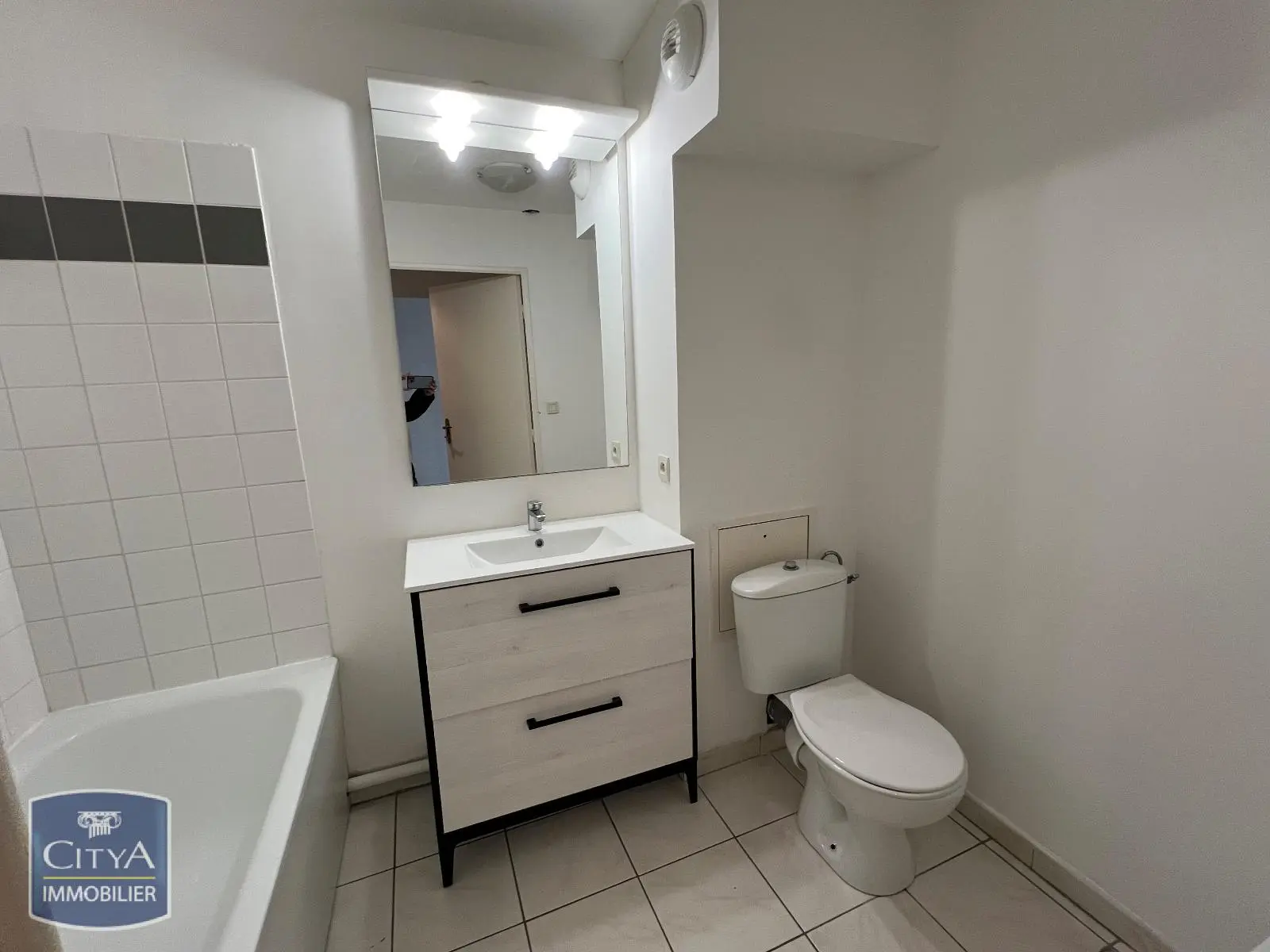 Photo 4 Appartement 1 pièce 33.65m²