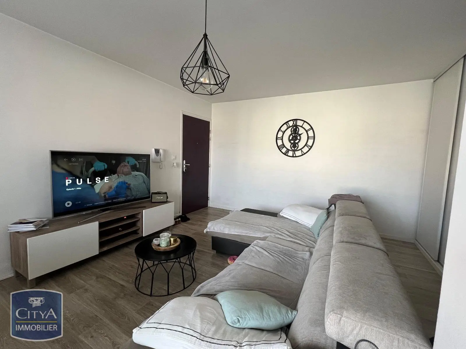 Photo 2 Appartement 3 pièces 49.84m²
