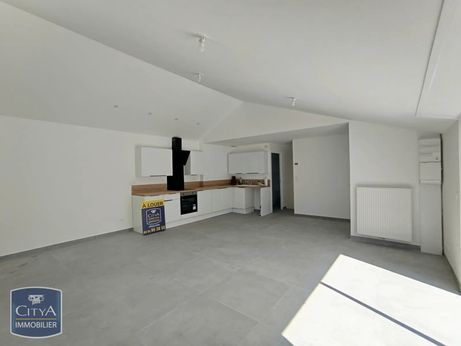 Photo 3 Maison 4 pièces 76.56m²