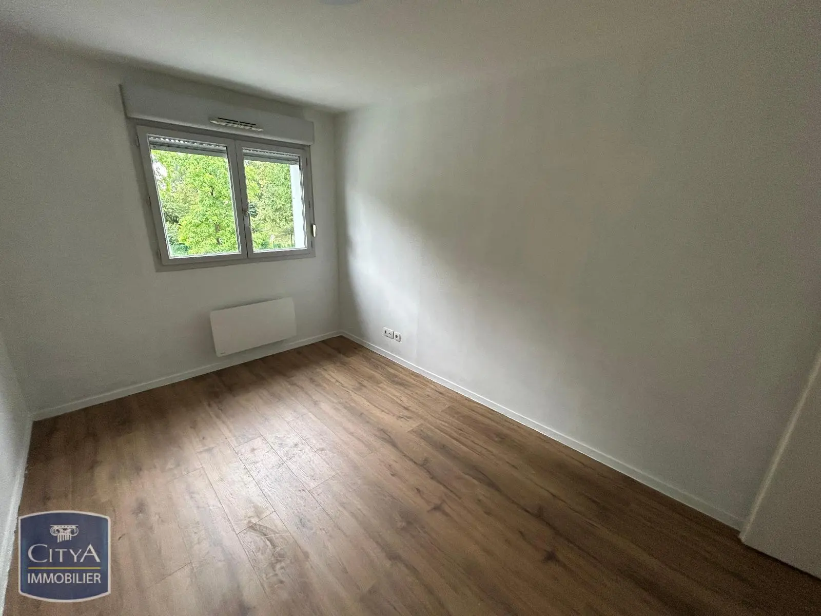 location T2 Douai