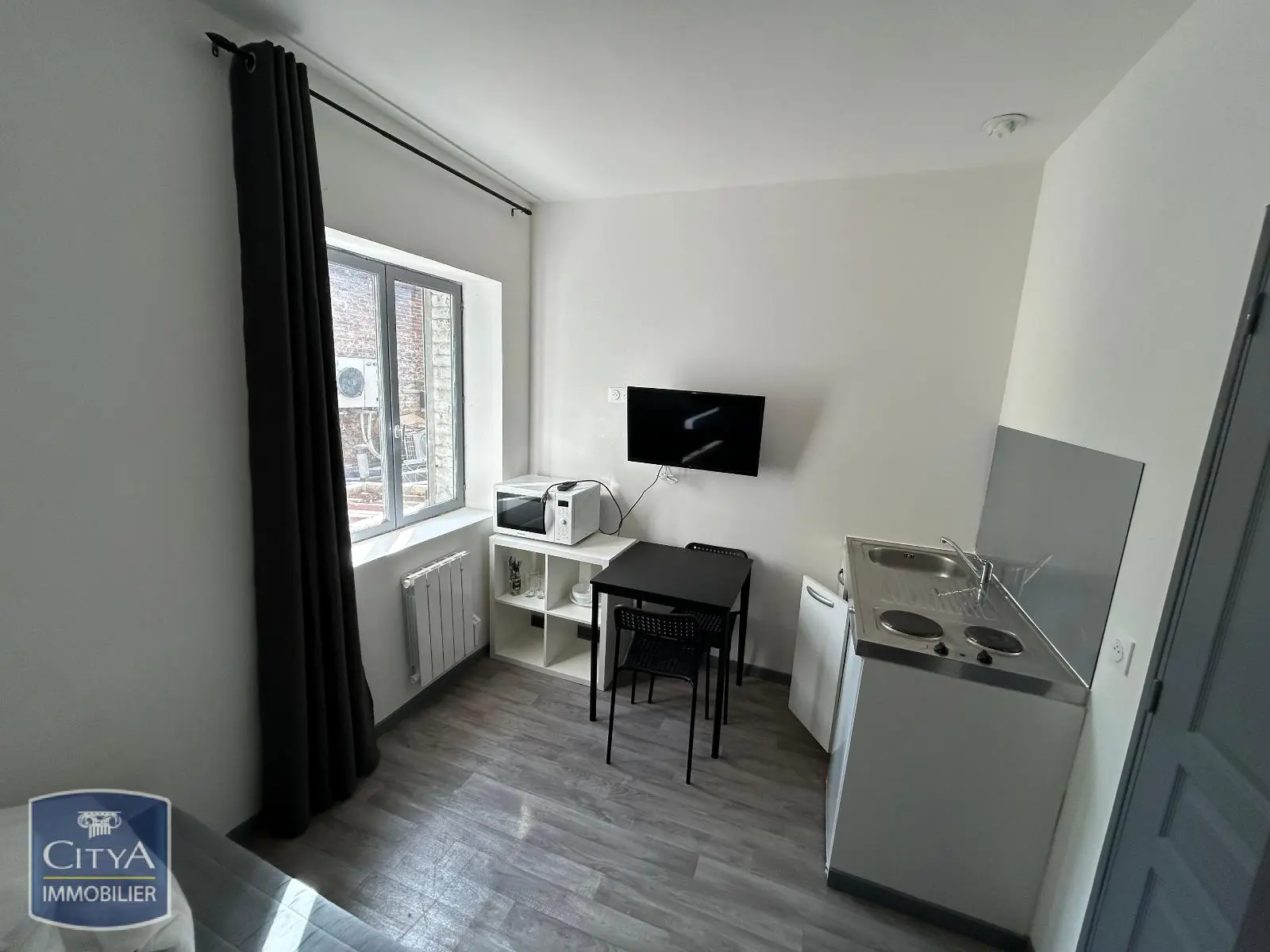 Photo 1 Appartement 1 pièce 16m²