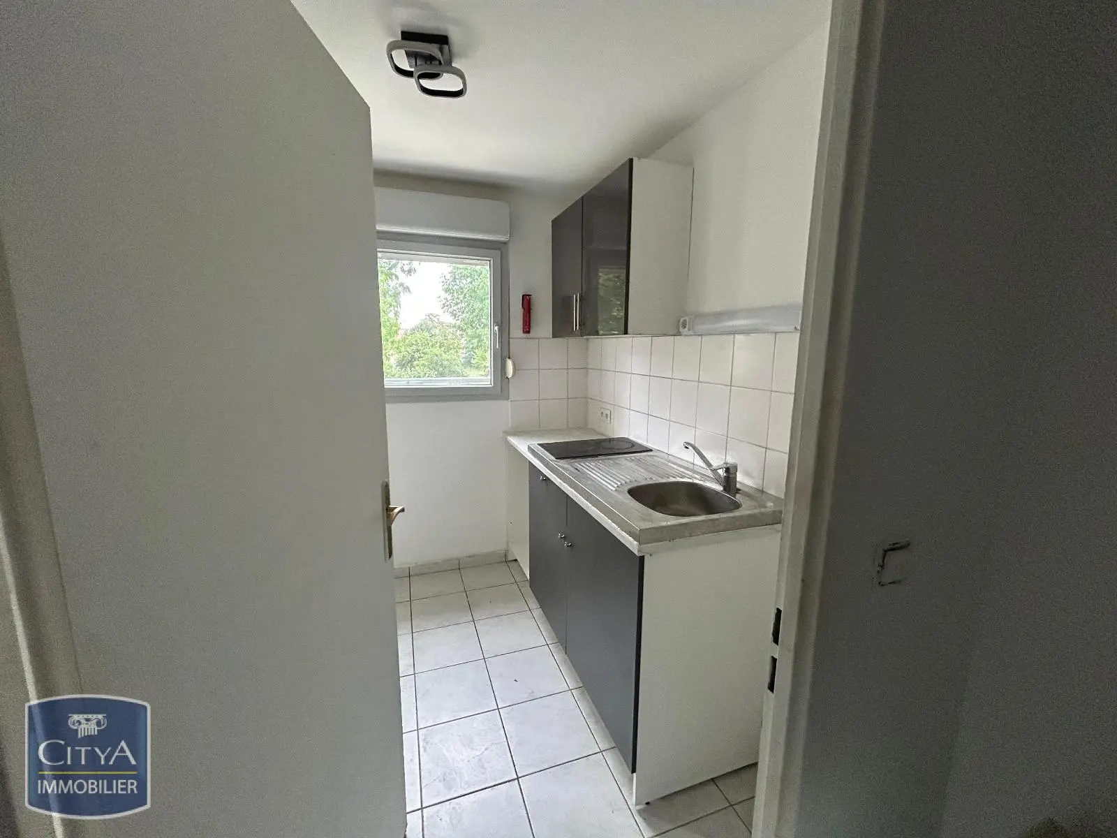 location T2 Douai