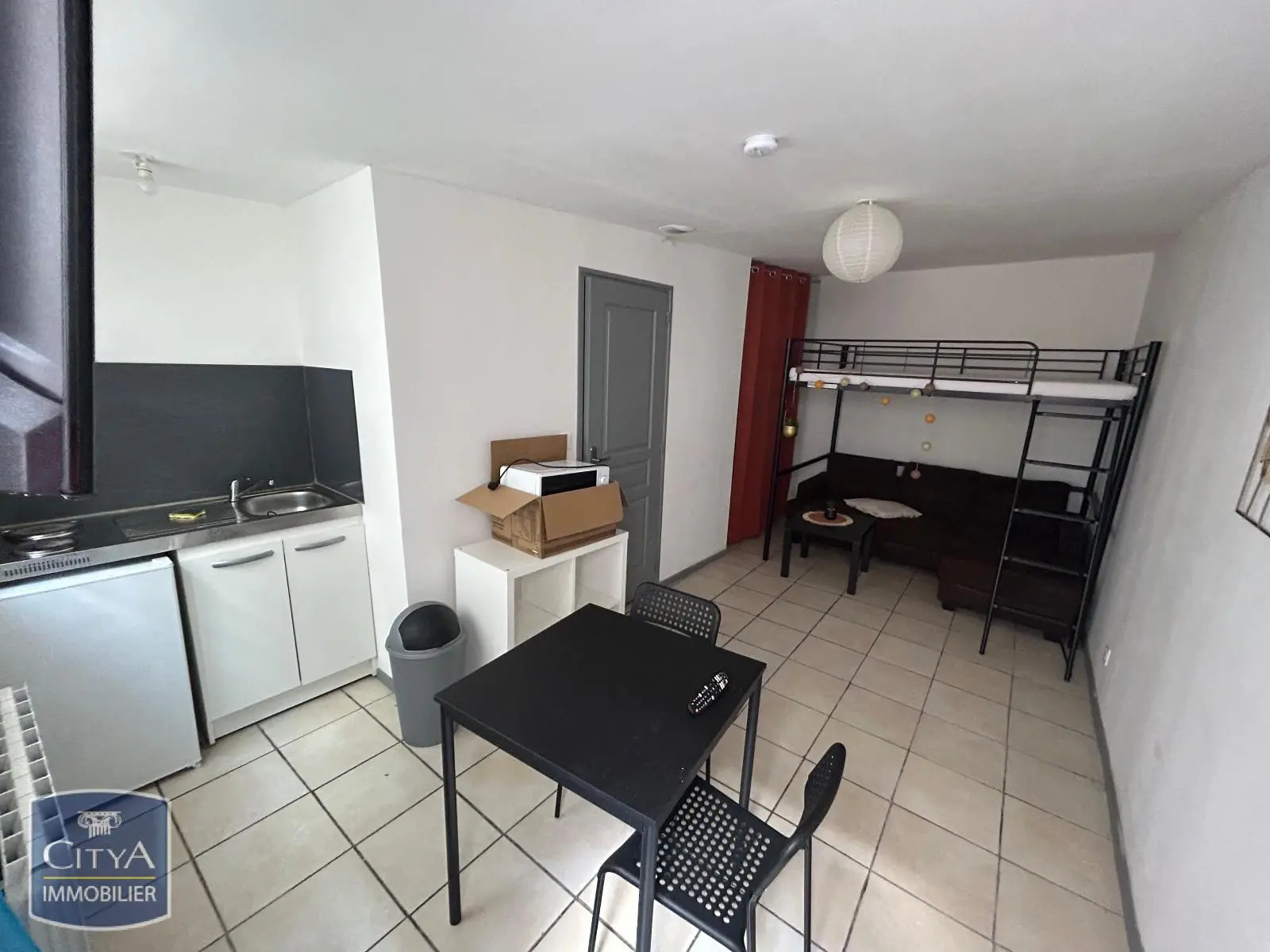 Photo 1 Appartement 1 pièce 25m²