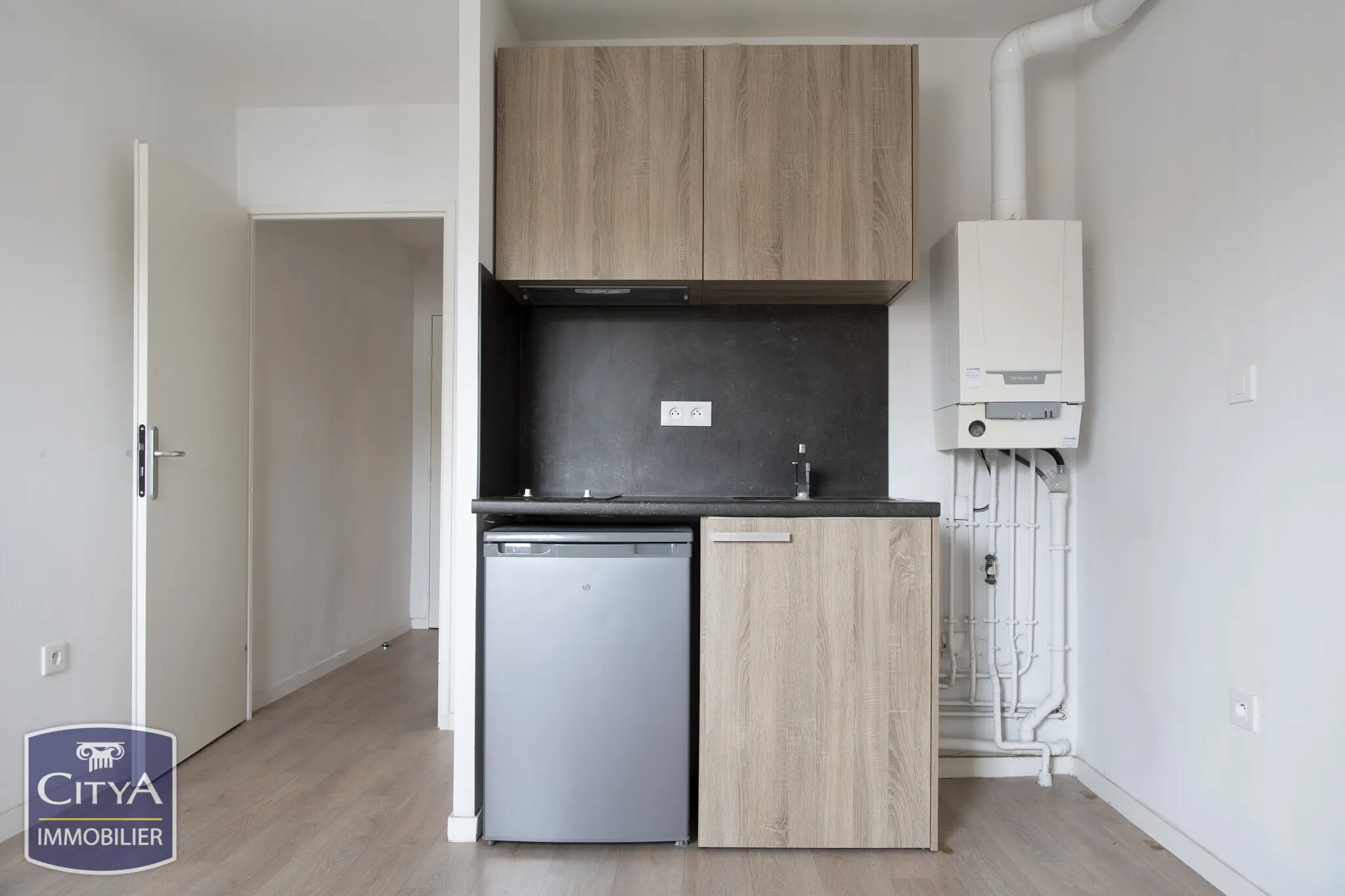 Photo 2 Appartement 1 pièce 19m²