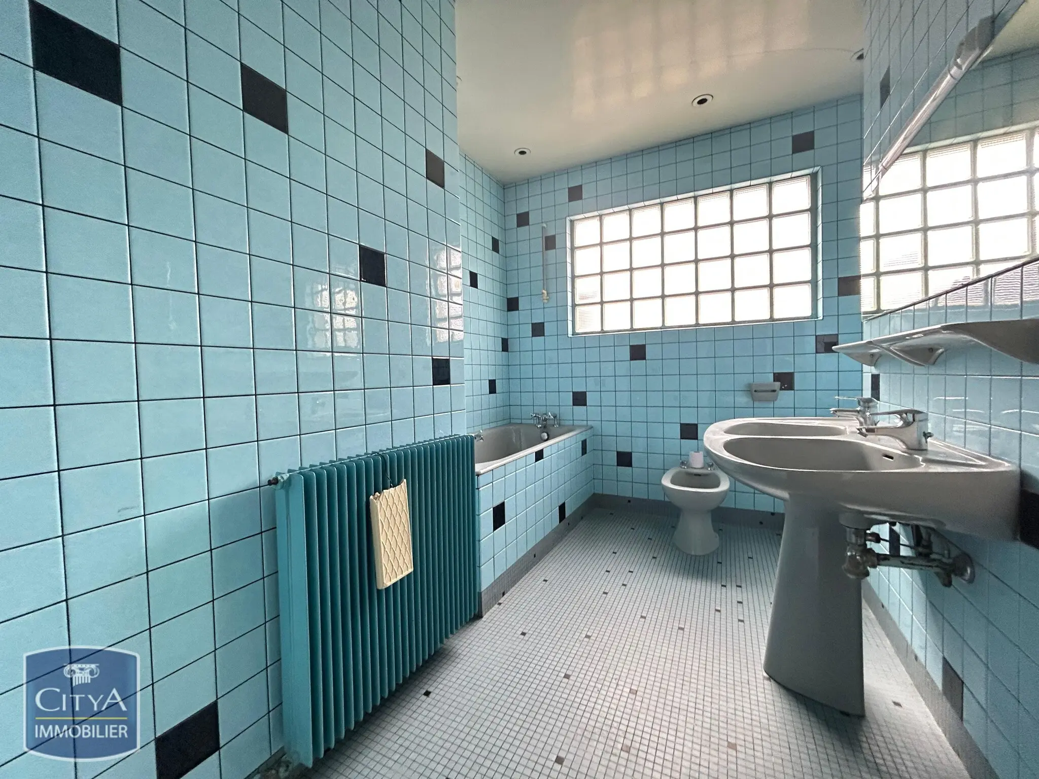 Photo 18 Maison 6 pièces 165m²