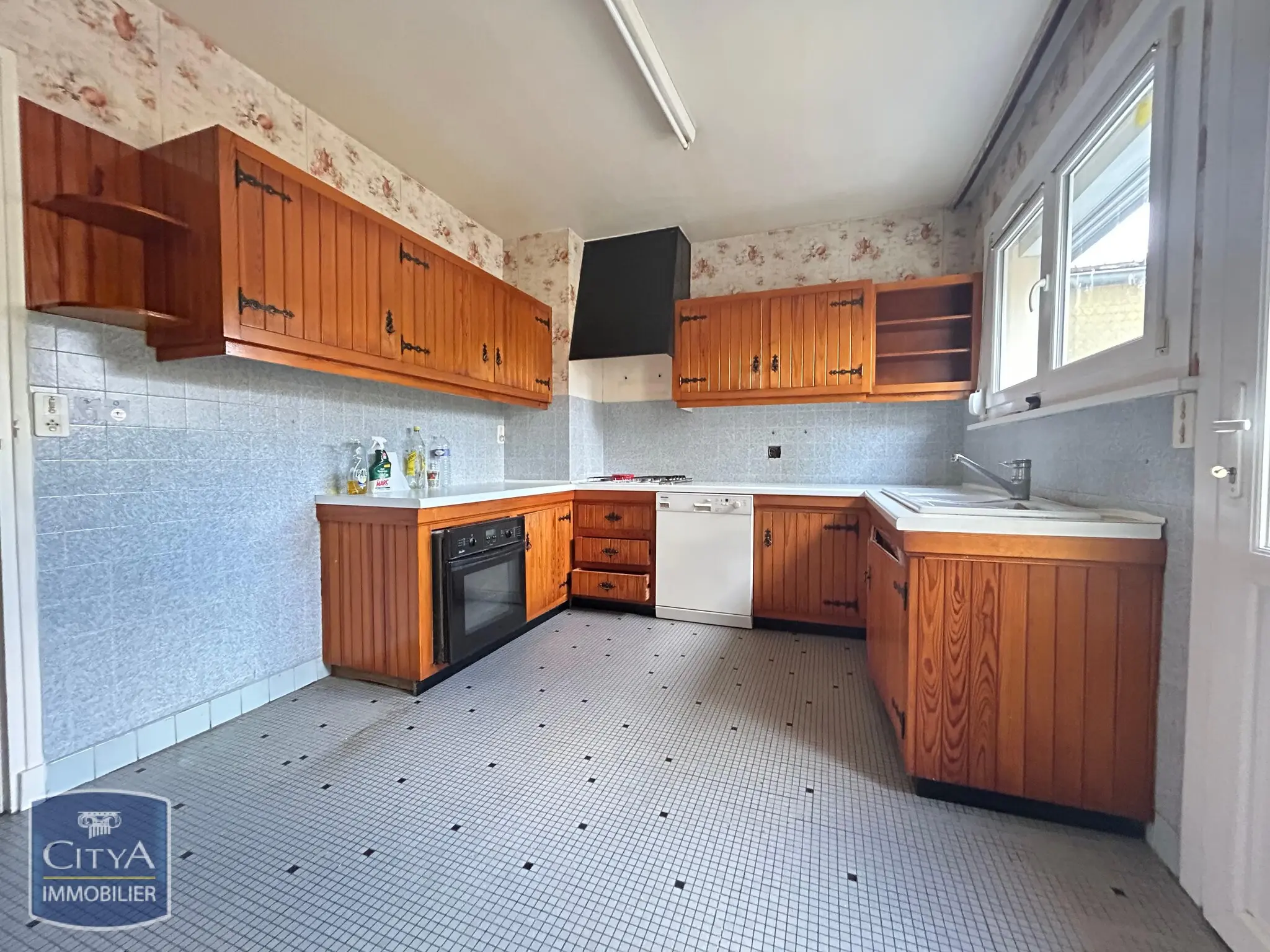 Photo 7 Maison 6 pièces 165m²