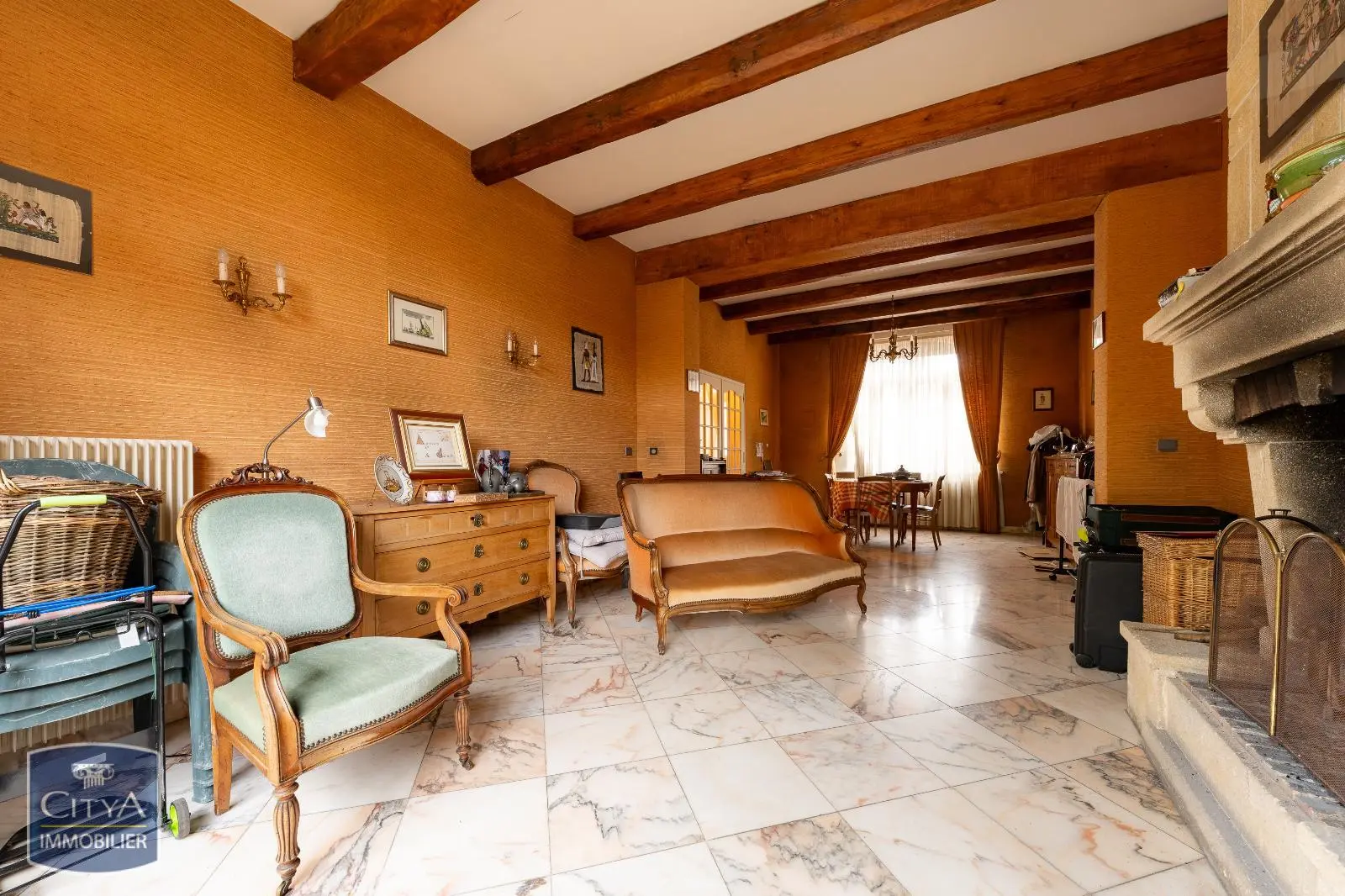 Photo 1 Maison 6 pièces 180m²