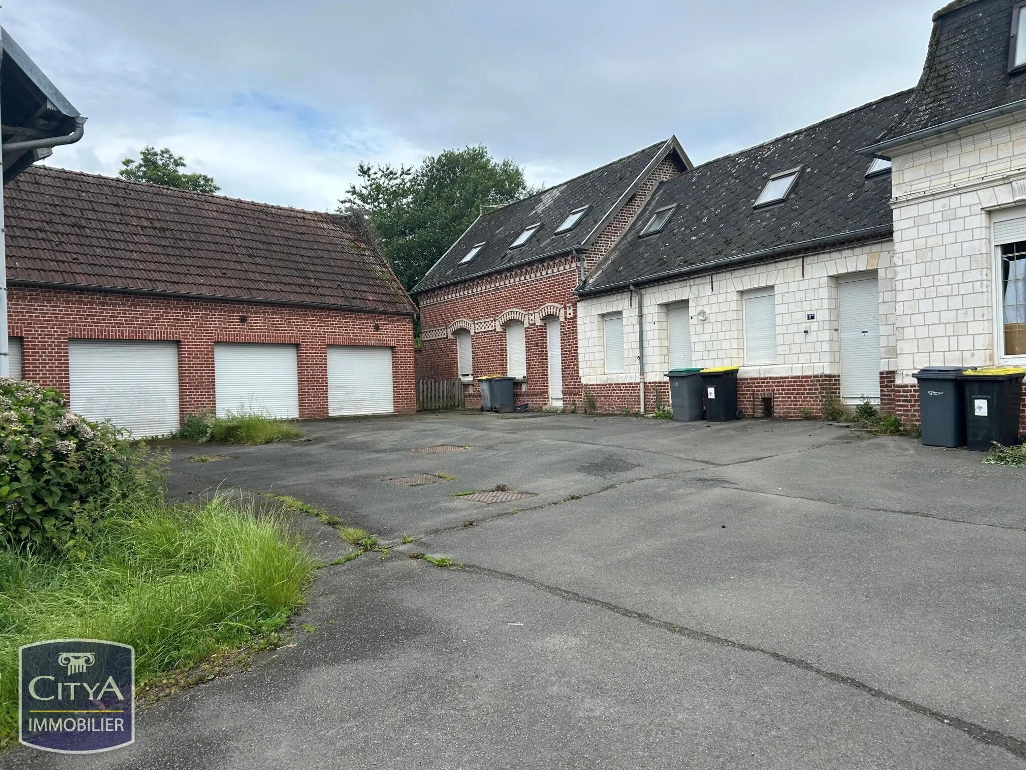Photo 1 Immeuble 232m²