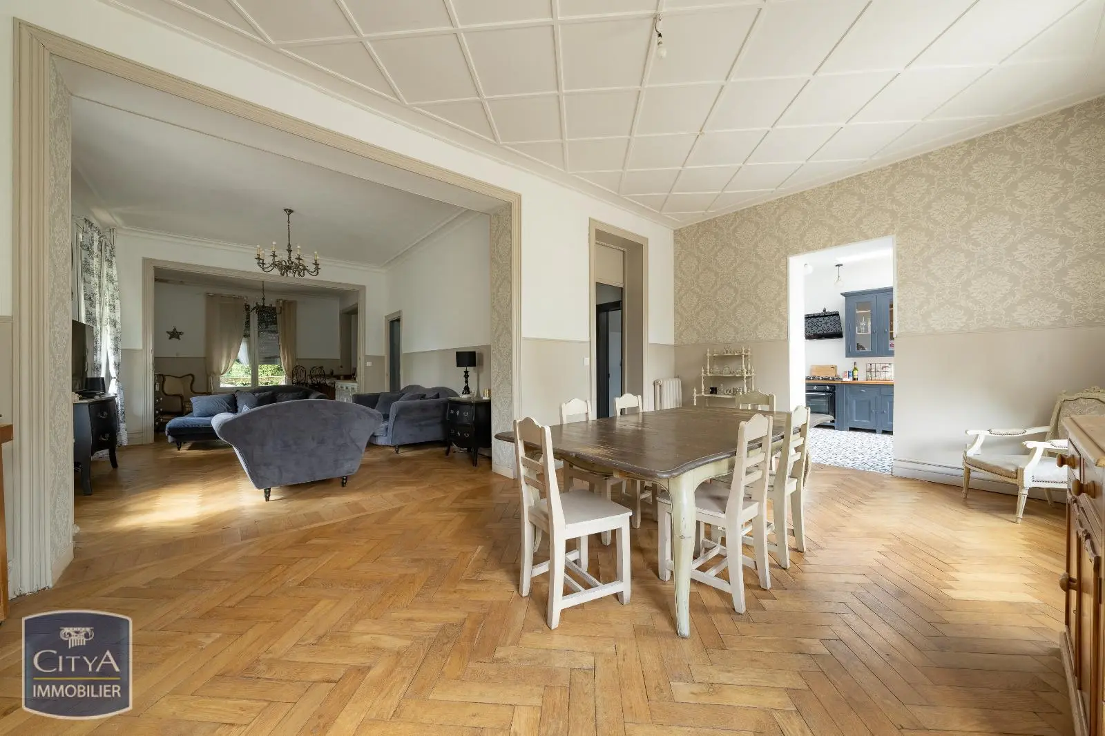 Photo 3 Maison 14 pièces 300m²