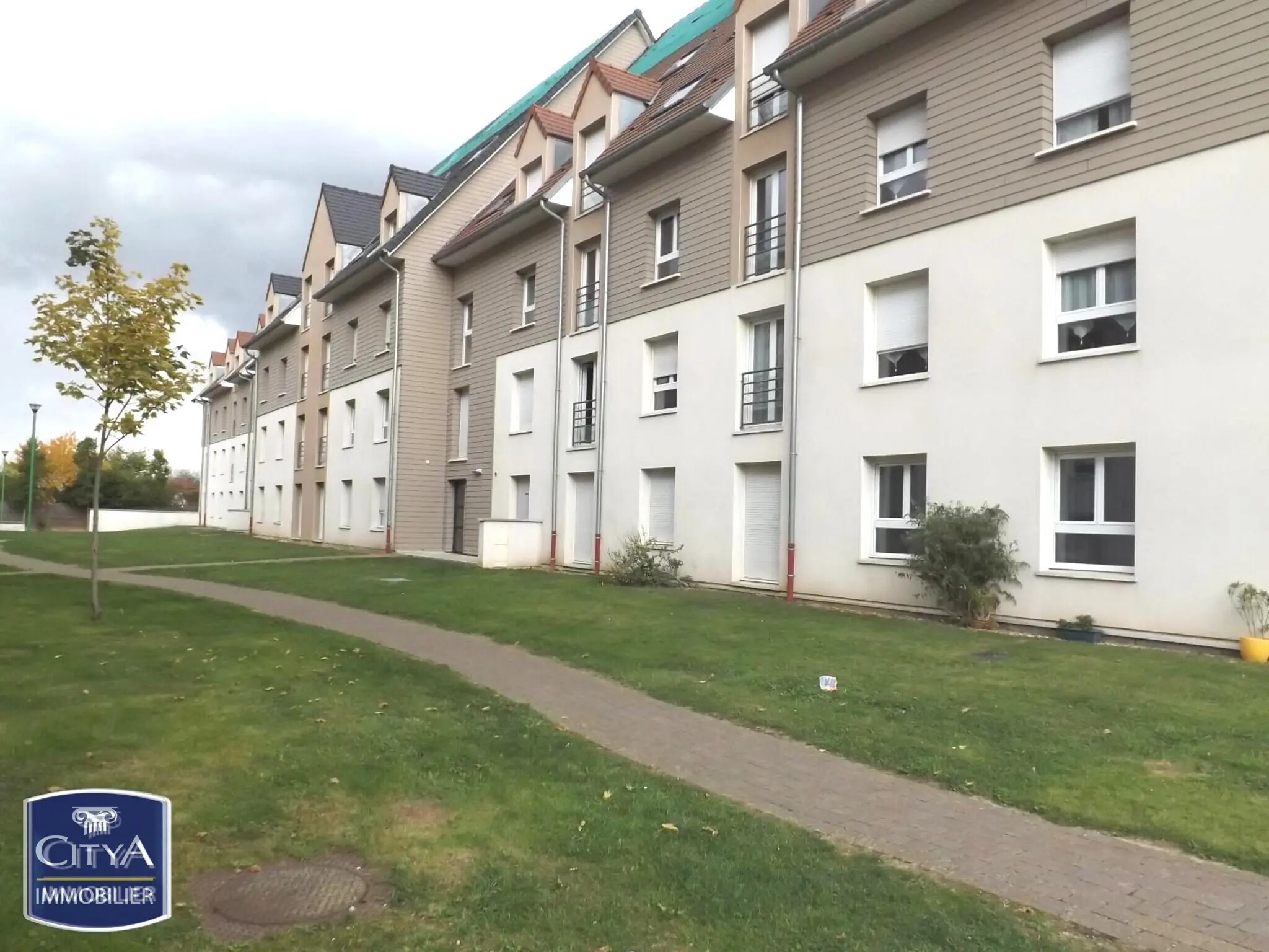 Photo 1 Appartement 1 pièce 33.95m²