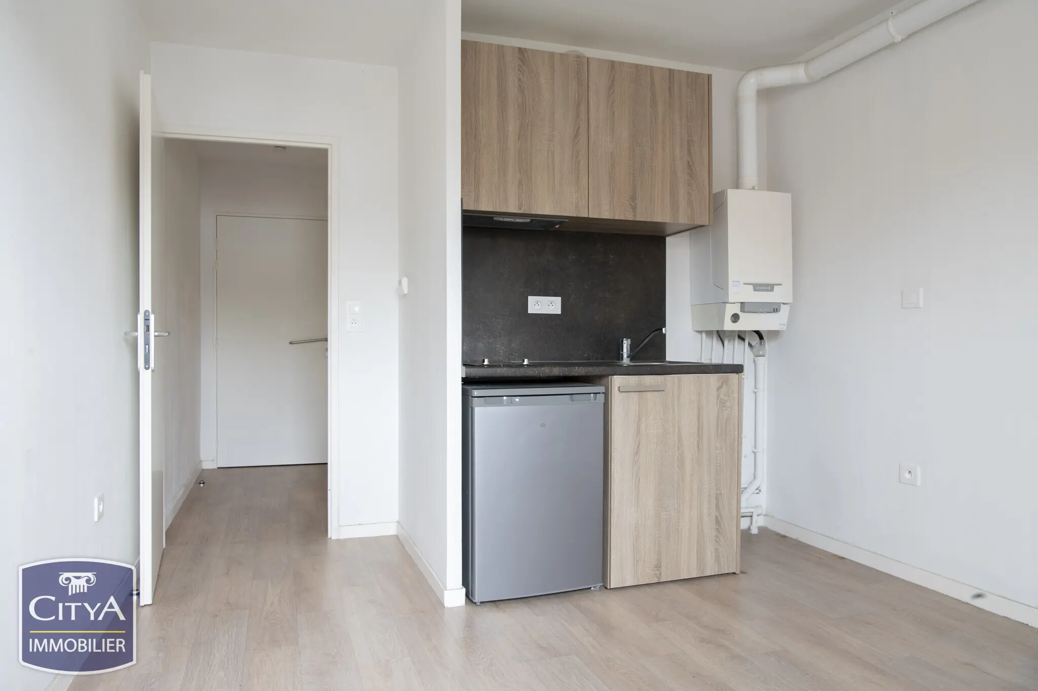 Photo 1 Appartement 1 pièce 19m²