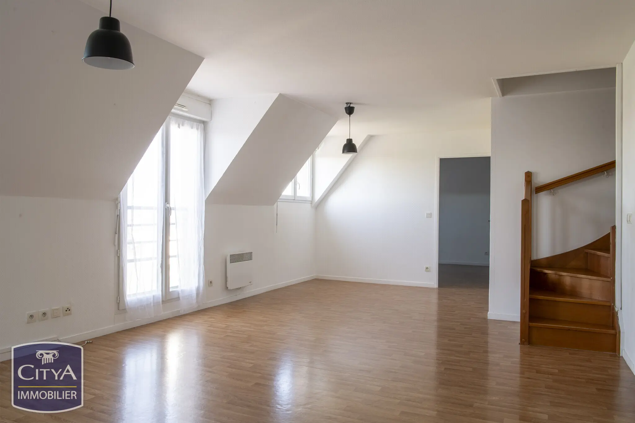 Photo 2 Appartement 4 pièces 100.38m²