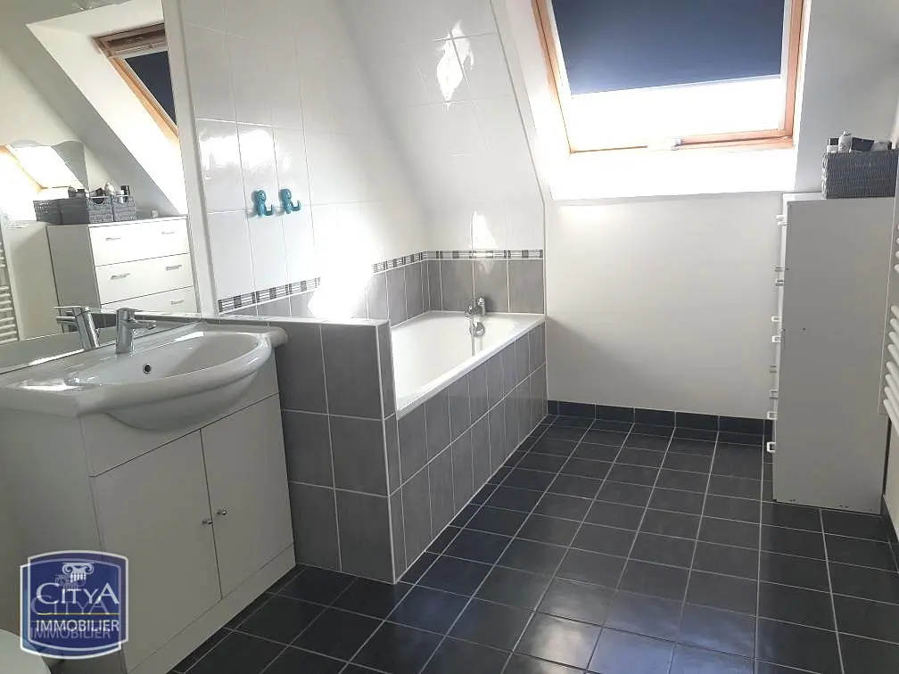 Photo 3 Appartement 4 pièces 100.38m²