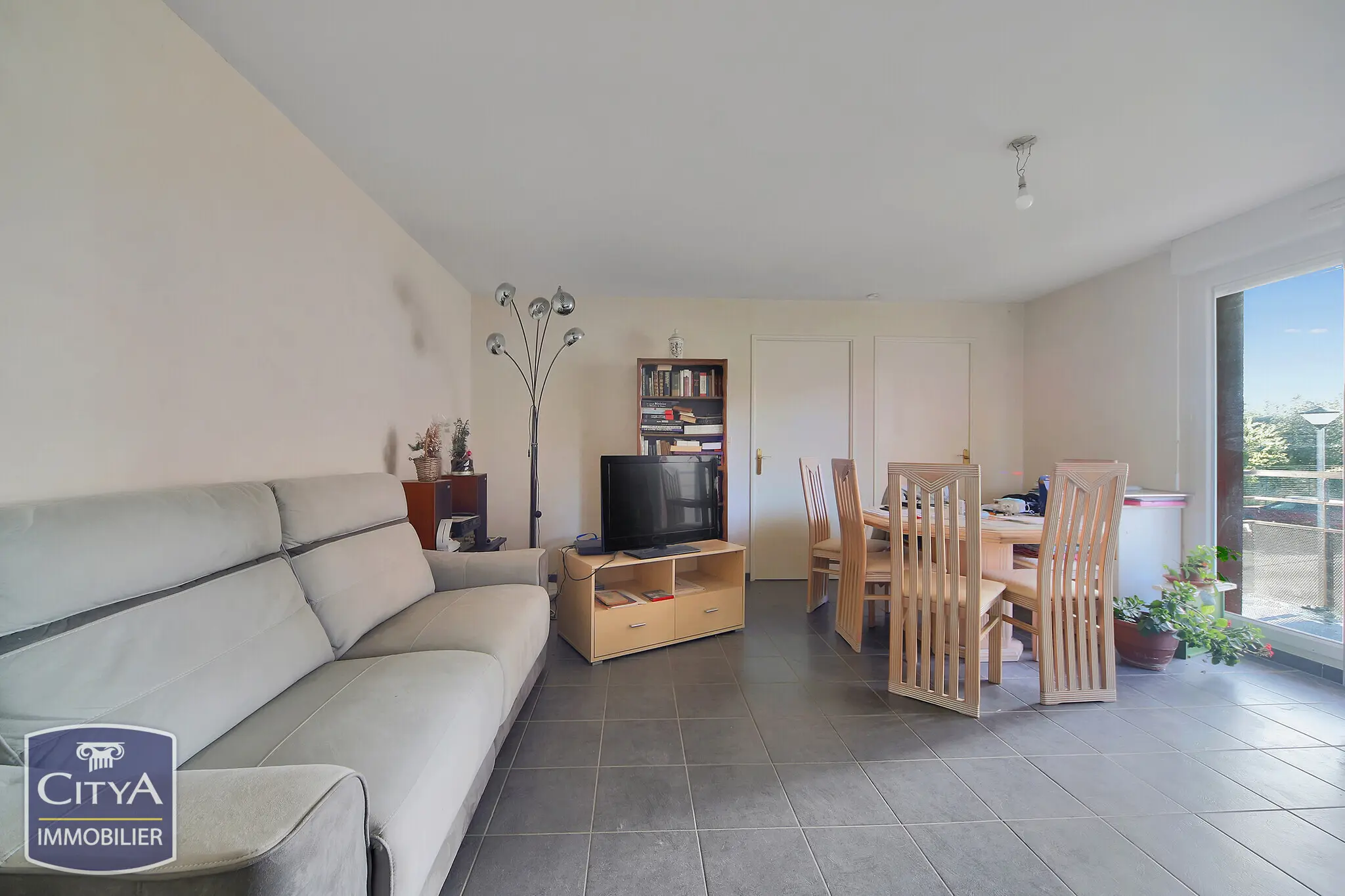 Photo 2 Appartement 2 pièces 54m²