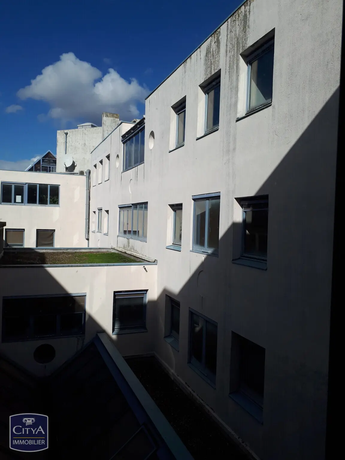 Photo 2 Immeuble 4500m²