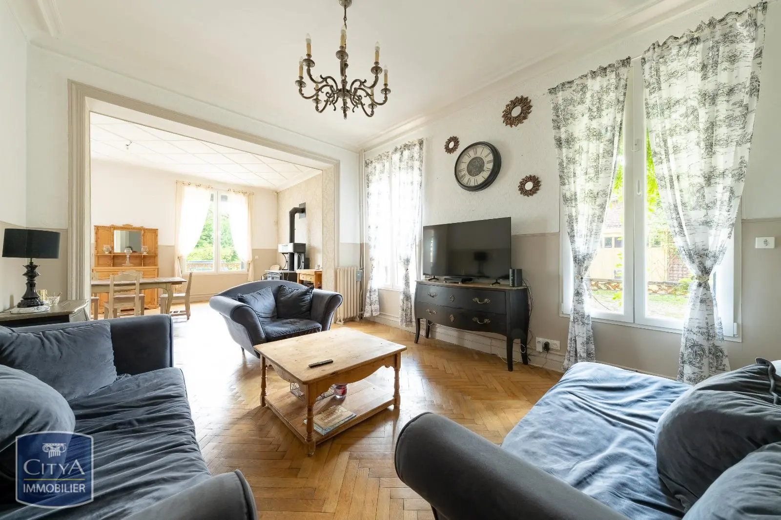 Photo 5 Maison 14 pièces 300m²