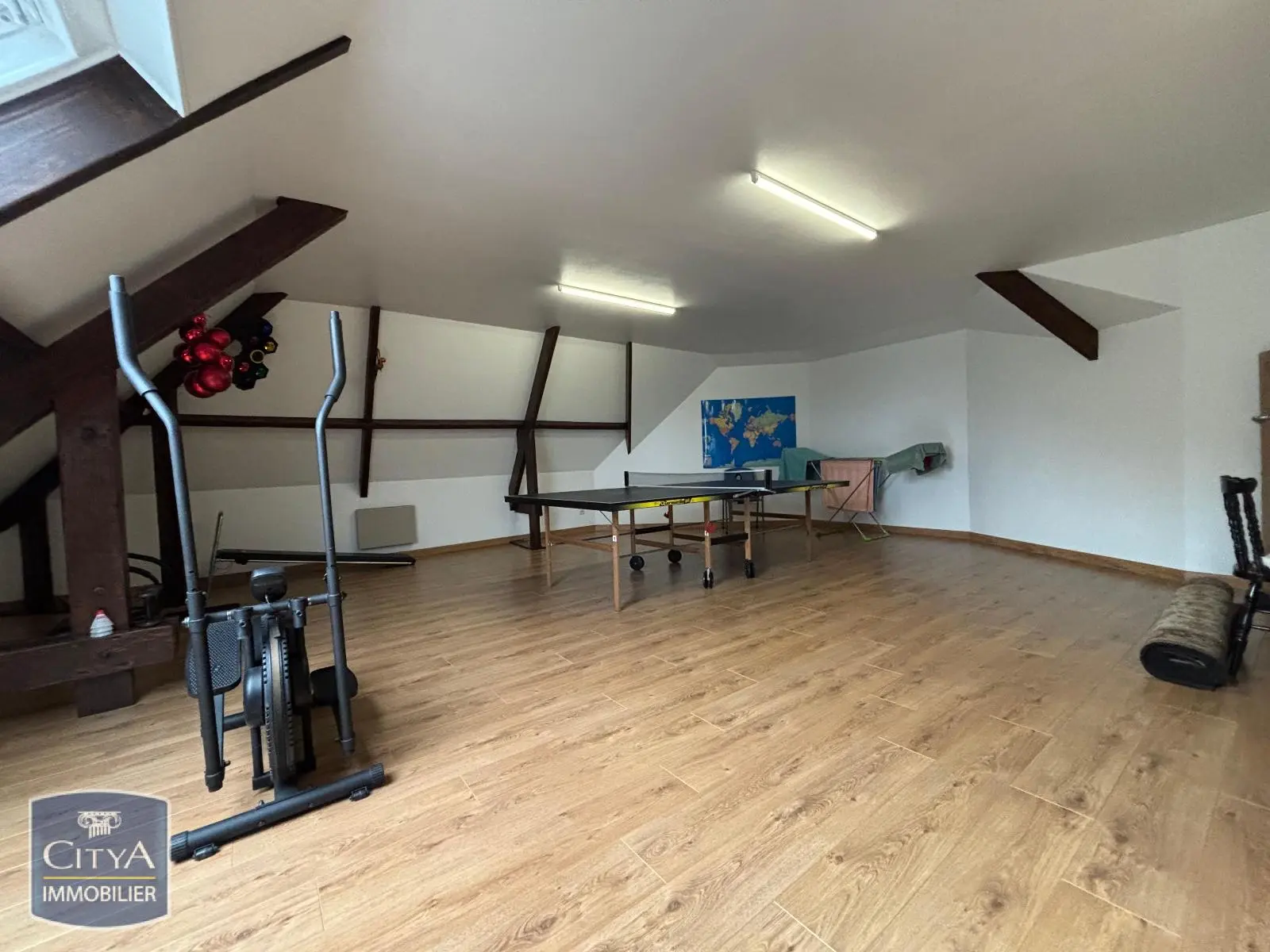 Photo 9 Maison 6 pièces 205m²