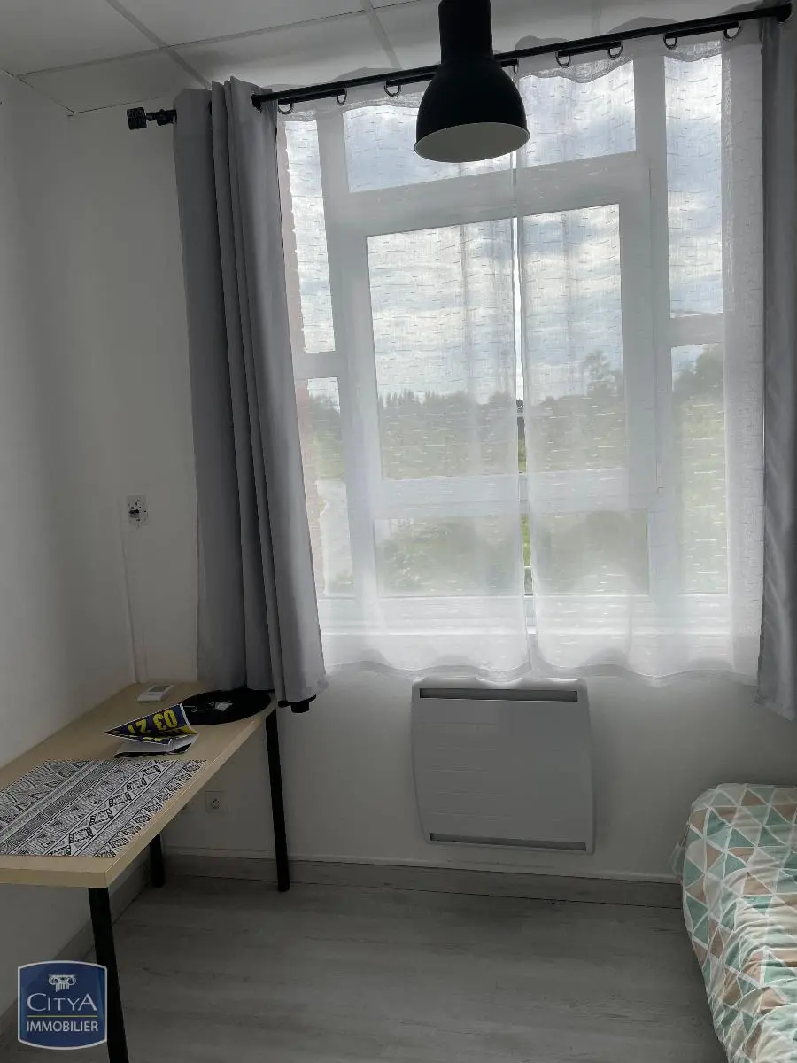 Photo 2 Appartement 1 pièce 9.78m²