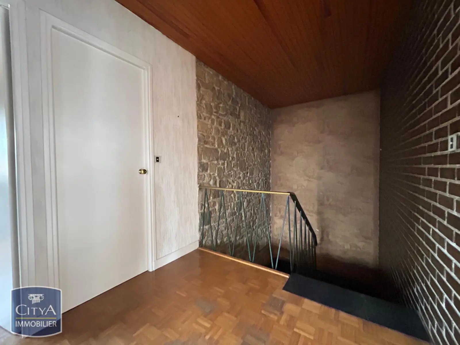 Photo 19 Maison 6 pièces 165m²
