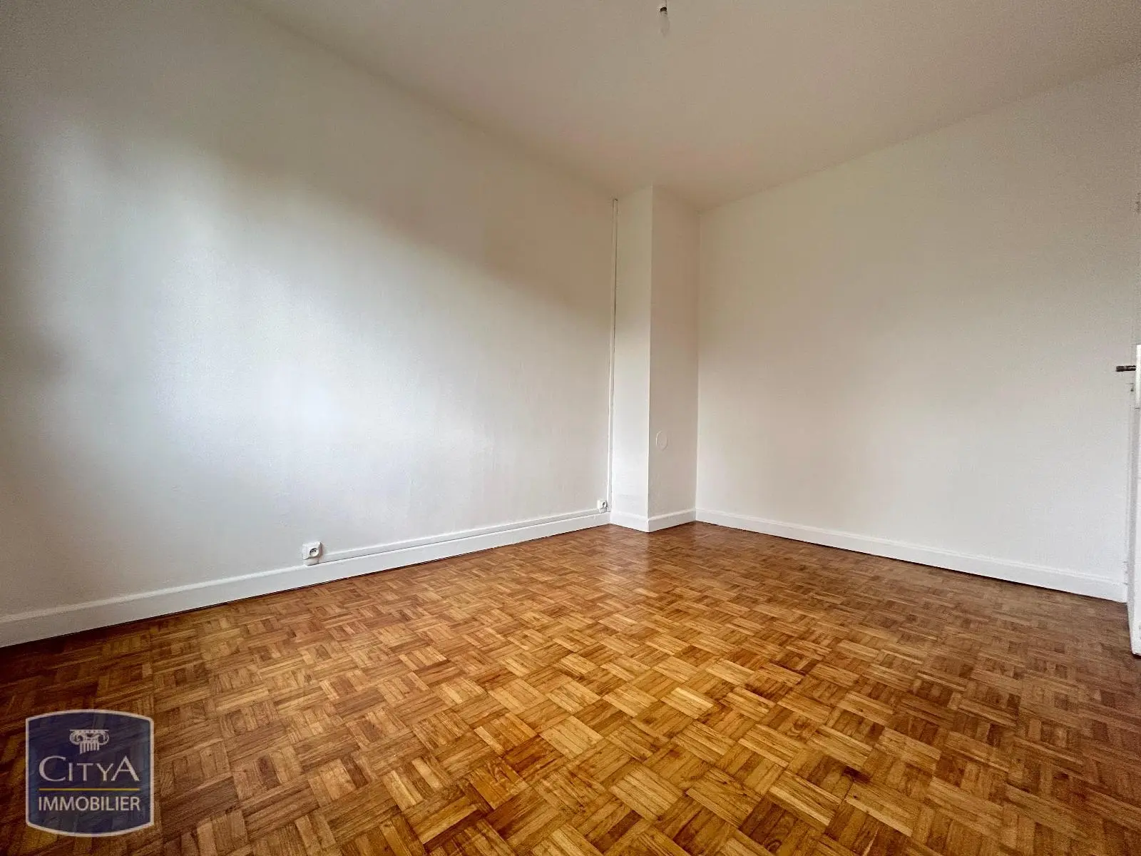 Photo 8 Maison 4 pièces 80m²