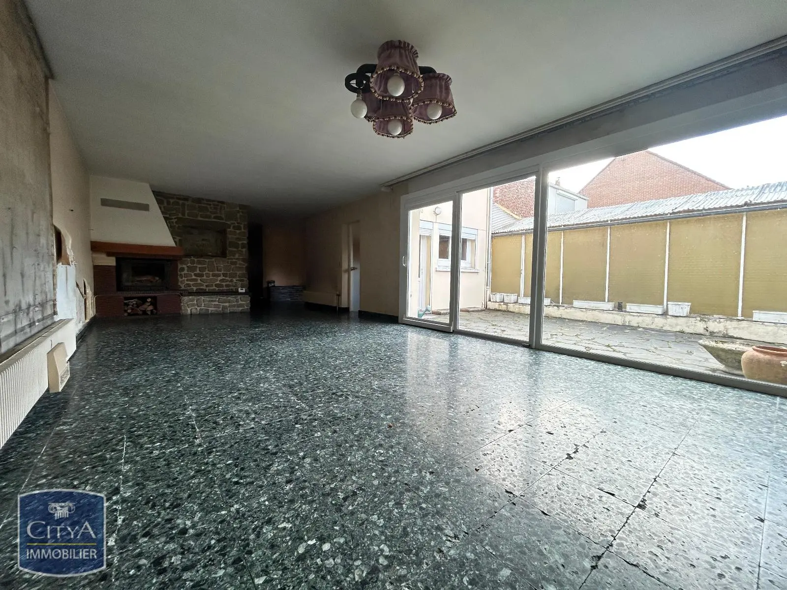 Photo 2 Maison 6 pièces 165m²
